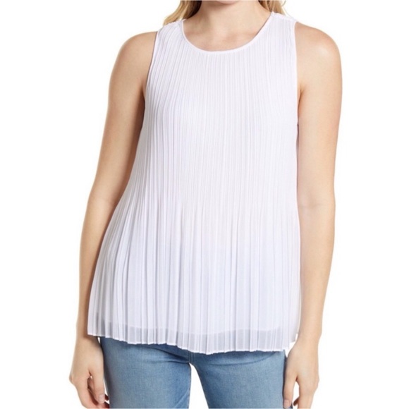 Halogen medium white cleated sleeveless top - Picture 3 of 14